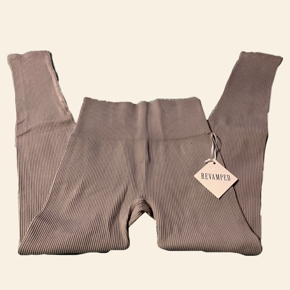 Ribbed Leggings - Picture 1 of 1